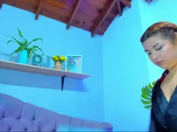 Chaturbate Best live sex cam show of queengrett