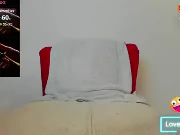 Chaturbate Live Sex Cam of ethan_bigdick22