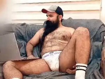 Chaturbate Watch Live Sex Cams of hairybeardedsmoker