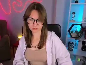 Chaturbate Free Porn Cam of helli_belli