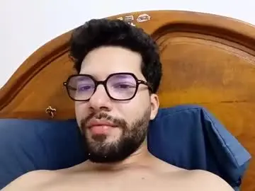 Chaturbate Watch Live Sex Cams of midoumas1