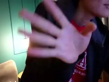Chaturbate Free Porn Cam of christopher_robin4