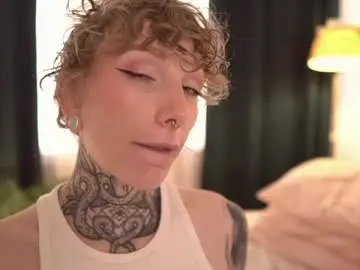 Chaturbate Nude Webcam of fuckingtoy_