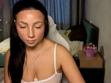 Chaturbate Live Sex of mira_star_007
