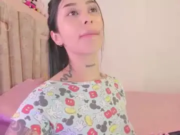 Chaturbate Live Porn of hilary_jones_22