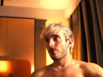 Chaturbate Nude Webcam of paul_rubini