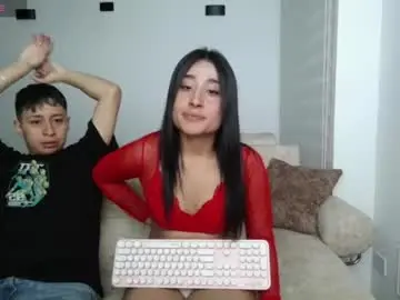 Chaturbate Best live sex cam show of mia_and_eros