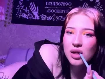 Chaturbate Sex Cam of alisha_sky_