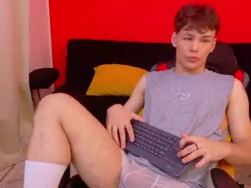 Chaturbate Live Sex Cam of eros_steel