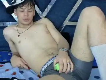 Chaturbate Nude Webcam of eros_steel