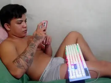Chaturbate Adult Webcams of yourasian_bradley