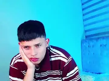 Chaturbate Watch Live Sex Cams of _justinmoon2