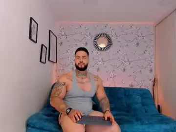 Chaturbate Live Sex Cam of max_dic1