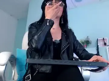 Chaturbate Free Porn Cam of emerald_gh