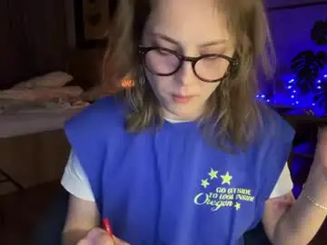 Chaturbate Best live sex cam show of holydori