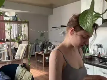 Chaturbate Best live sex cam show of holydori