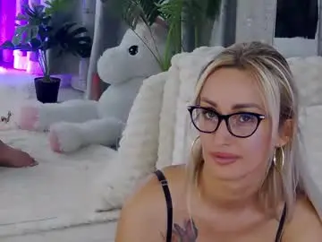 Chaturbate Sex Chat of isabelleethan