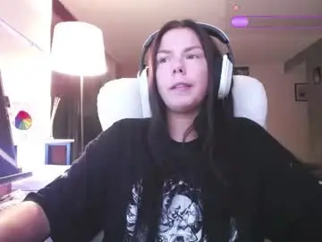 Chaturbate Adult Webcams of tinykylie