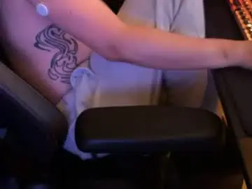 Chaturbate Sex Cam of zombieguy0012