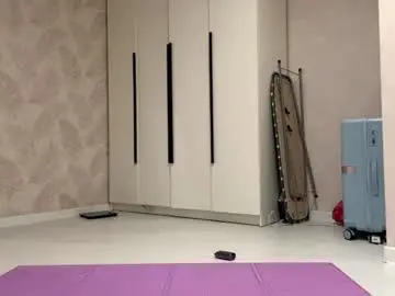 Chaturbate Live Sex Cam of clarelichtenstein