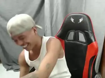 Chaturbate Live Sex of itzme_jhonfred