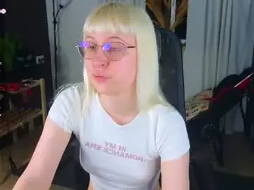 Chaturbate Nude Webcam of call_me_heaven