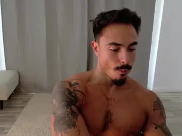 Chaturbate Best live sex cam show of master_lukass