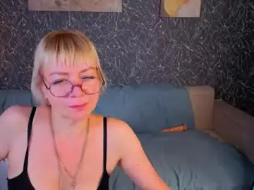 Chaturbate Live Sex Cam of ann_annise