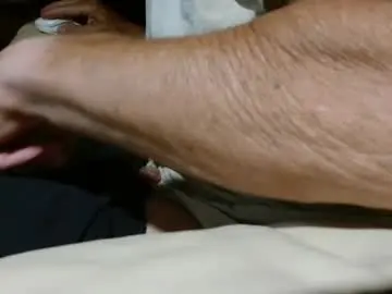 Chaturbate Free Porn Cam of cplmature87