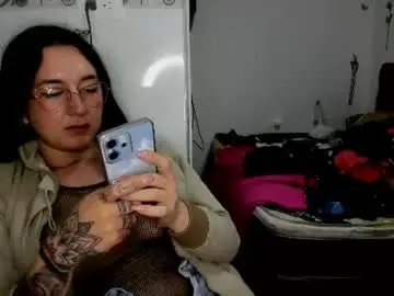 Chaturbate Sex Cam of sweet__suck69bitch