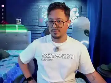 Chaturbate Best live sex cam show of daviidevans