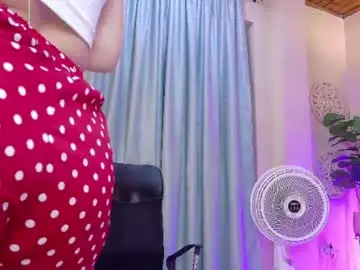 Chaturbate Watch Live Sex Cams of chloerossee