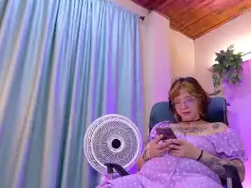 Chaturbate Sex Cam of chloerossee