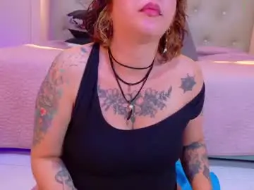 Chaturbate Free Porn Cam of chloerossee