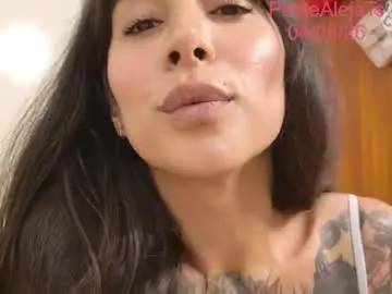 Chaturbate Sex Chat of petitealejats