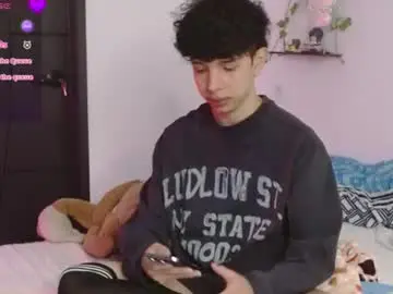 Chaturbate Live Porn of cuddly_twinkie