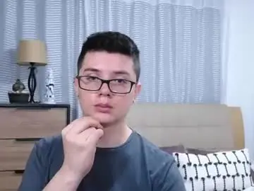 Chaturbate Live Porn of kevinhunts