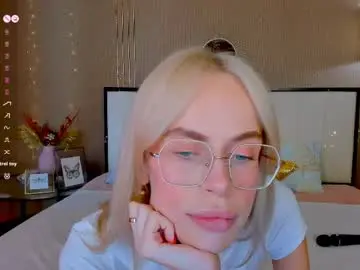 Chaturbate Adult Video Chat of bellatip