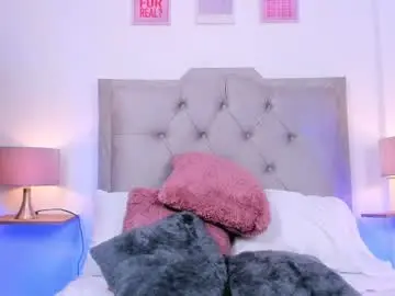Chaturbate Best live sex cam show of miia_coopper01