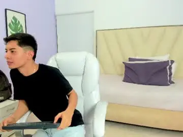 Chaturbate Free Porn Cam of ethan12_