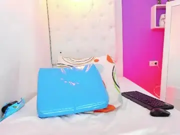Chaturbate Sex Chat of lia_antonella69