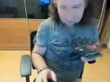 Chaturbate Free Porn Cam of tirolerboy27