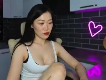 Chaturbate Best live sex cam show of emmavictori