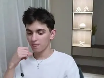Chaturbate Sex Cam of alexander_18_xxl