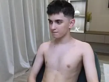 Chaturbate Adult Webcam of alexander_18_xxl