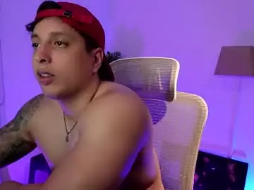 Chaturbate Free Porn Cam of appolo_allen