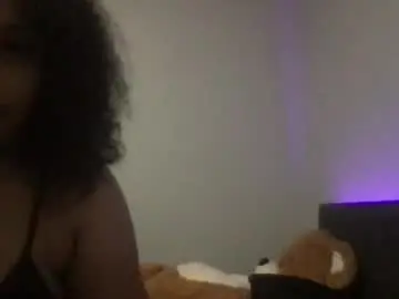 Chaturbate Watch Live Sex Cams of bigmamapresh