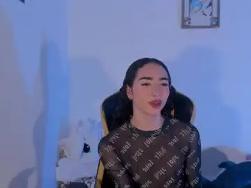 Chaturbate Sex Cam of tiny_thomm