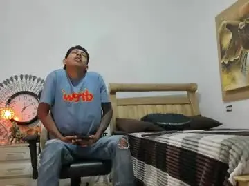 Chaturbate Live Sex of monsoon_the_best
