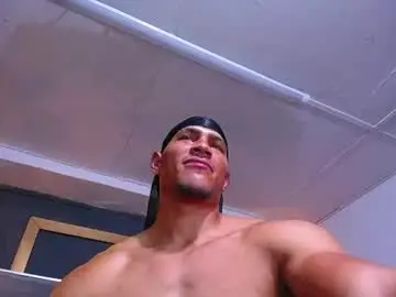 Chaturbate Live Sex Cam of adam_fit19cm